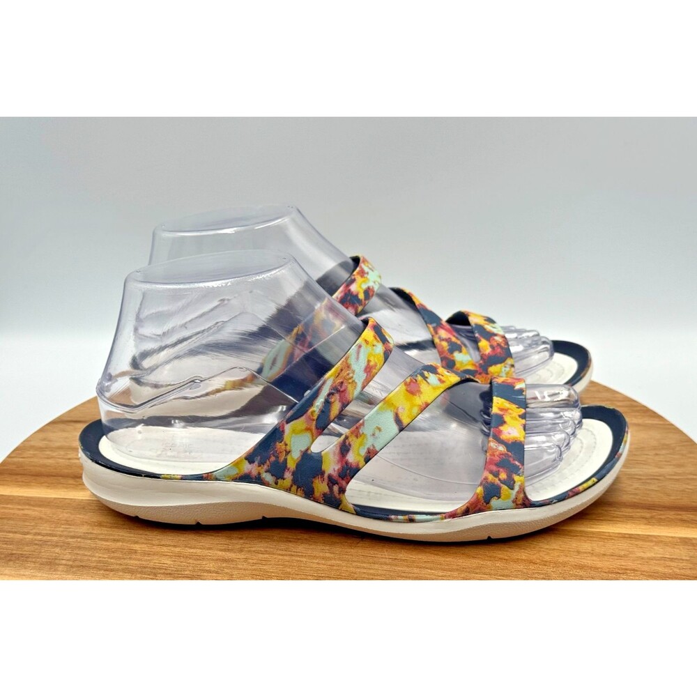 CROCS Swiftwater Tie-Dye Mania Sandals Slip Ons Women's Size 7